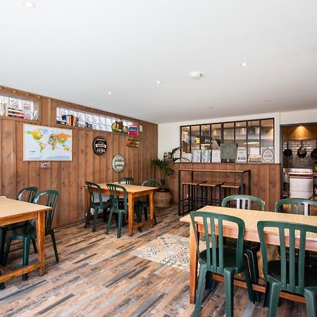 Villa Zenith Hostel-La Surf House Лакано Экстерьер фото